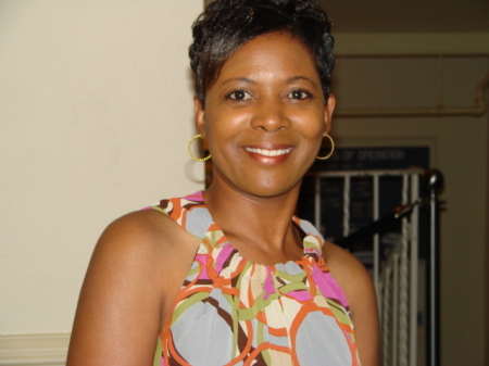 Tracey Saunders Photo 21