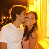 Laura Restrepo Photo 17