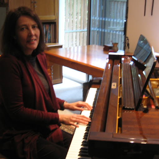 Anne Jacobson Photo 36