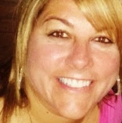 Lisa Aaron Photo 18