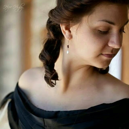 Anne Osborn Photo 12