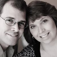 Vicki Marks Photo 22