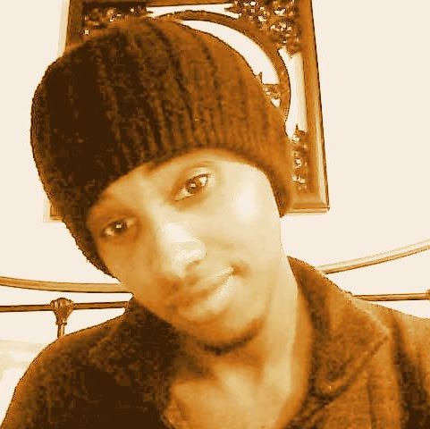 Adan Mohamed Photo 11