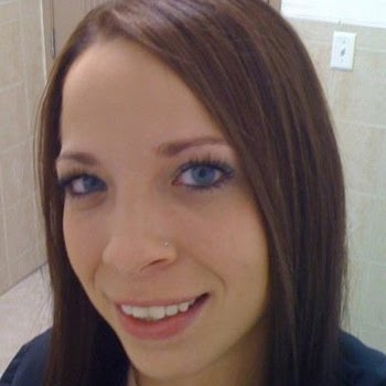 Melissa Locke Photo 22