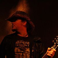 Daniel Holmes Photo 19