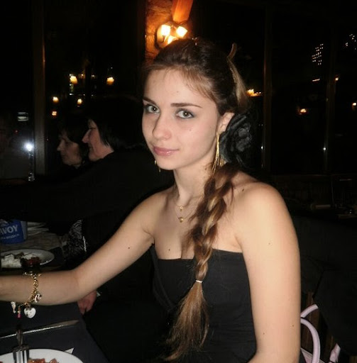 Sarah Chance Photo 32