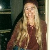 Anna Powell Photo 32