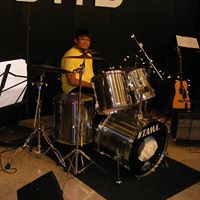 Carl Ruiz Photo 19