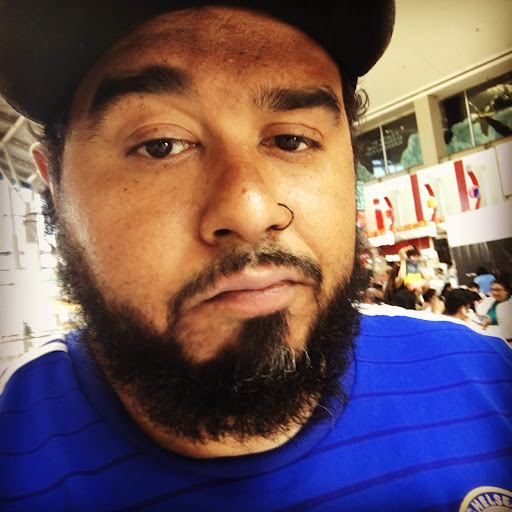 Alex Torres Photo 13