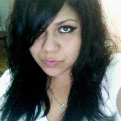 Lydia Cruz Photo 23