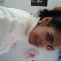 Sara Sanders Photo 15