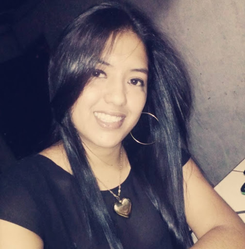 Jessica Bustos Photo 20