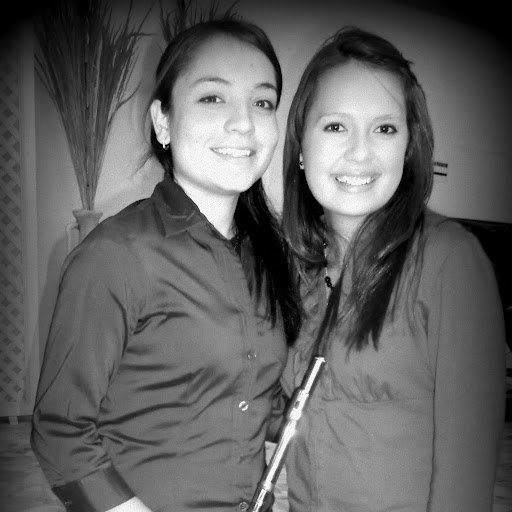 Judy Aguilar Photo 20