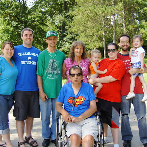 Elizabeth Grimes Photo 11