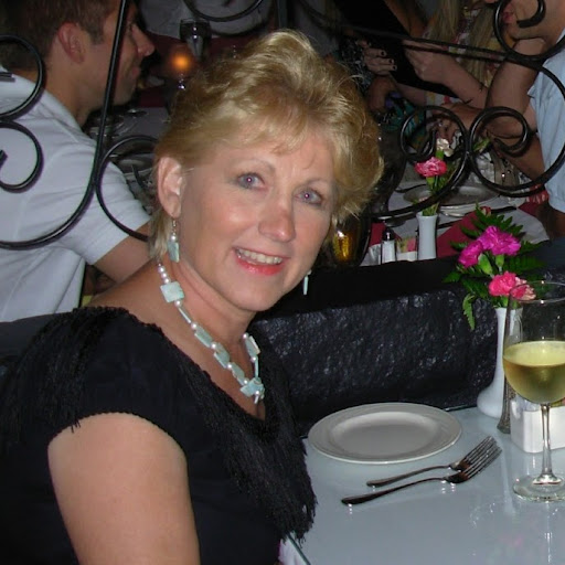 Cathy Holtz Photo 3