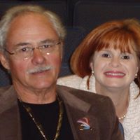 Denise Reyes Photo 22