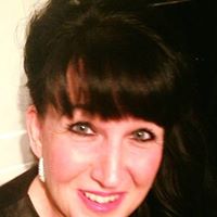 Christina Lynch Photo 10