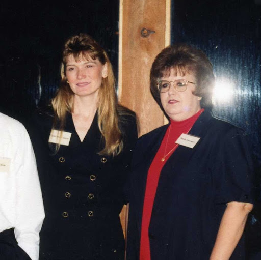 Linda Starr Photo 19