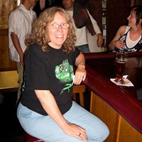 Linda Wolfe Photo 12