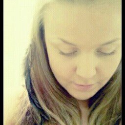 Stephanie Phillips Photo 41