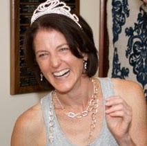 Elizabeth Bennett Photo 49