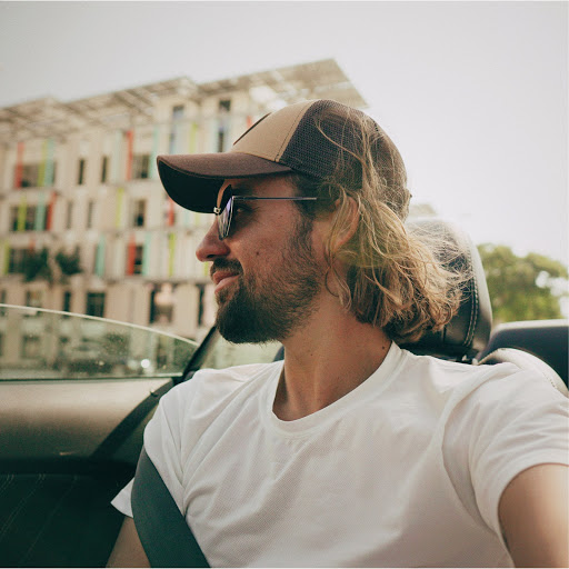 Alex Fischer Photo 33