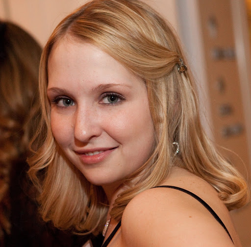Lindsey Spencer Photo 20