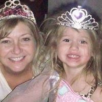 Lisa Strawn Photo 18