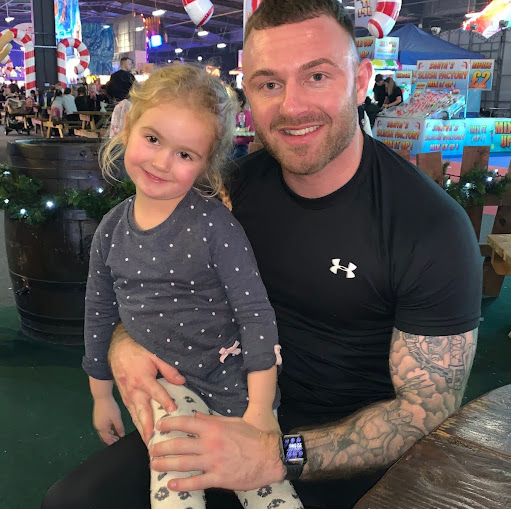 Phillip Glover Photo 28