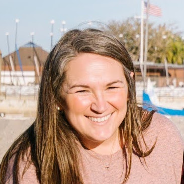 Amanda Mcmillan Photo 10