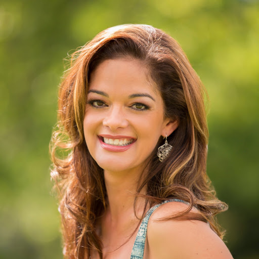 Christine Isaacs Photo 26