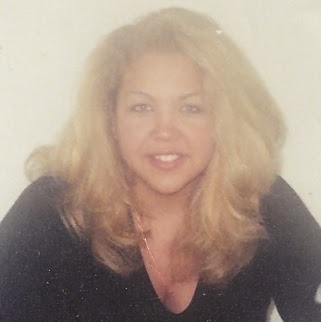 Kelly Richardson Photo 33