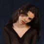 Elizabeth Drake Photo 31