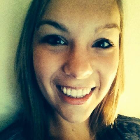 Tara Wagner Photo 21