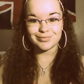 Stephanie Millar Photo 10