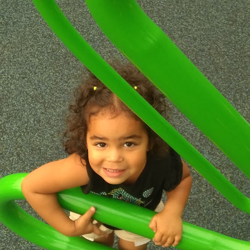 Kristine Lynch Photo 17