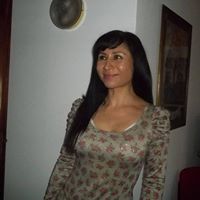 Julia Stein Photo 21
