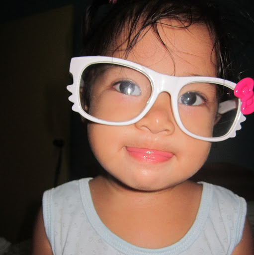 Eunice Fernandez Photo 28