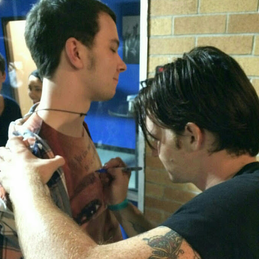 Brandon Thornton Photo 34