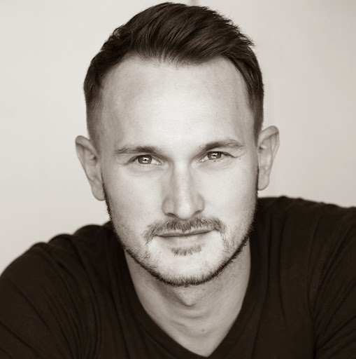 James Maxfield Photo 8