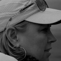 Leigh Robertson Photo 18