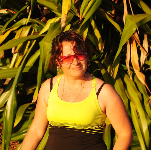 Yanet Fernandez Photo 20