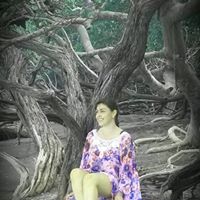 Sandra Poveda Photo 20