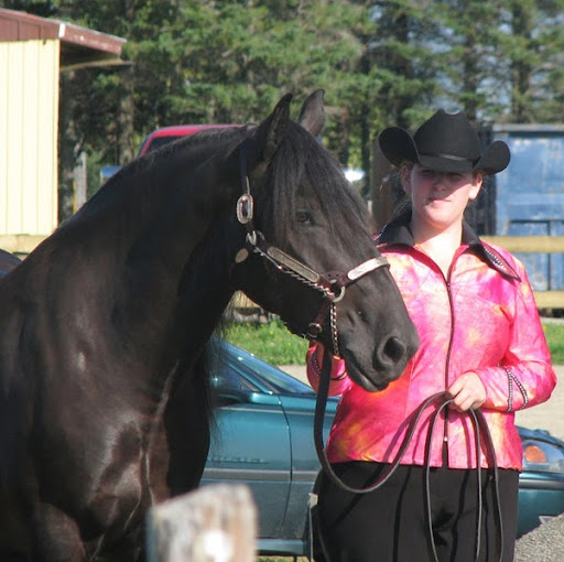 Amanda Neal Photo 31