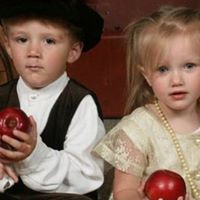 Amanda Maynard Photo 37