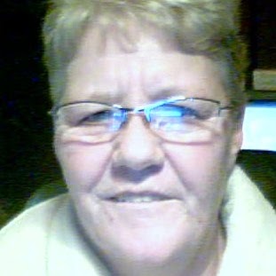 Linda Proulx Photo 19