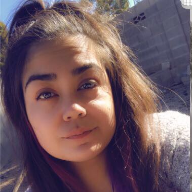 April Waters Photo 24