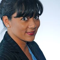 Geraldine Larson Photo 28