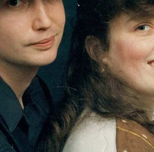 Paula Ferguson Photo 41