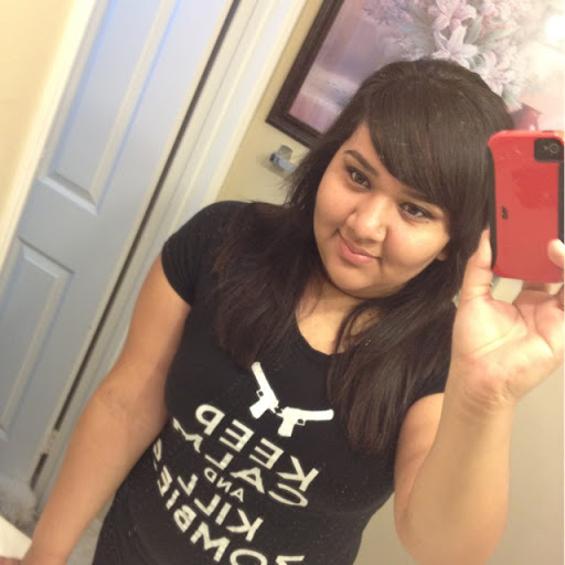 Cynthia Vasquez Photo 13